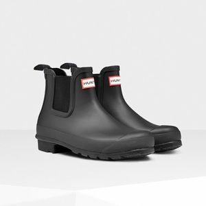 Hunter Chelsea rain boots